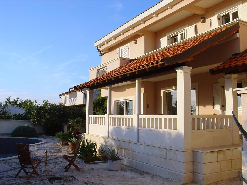 Apartments Villa Marnii Kožino Екстериор снимка