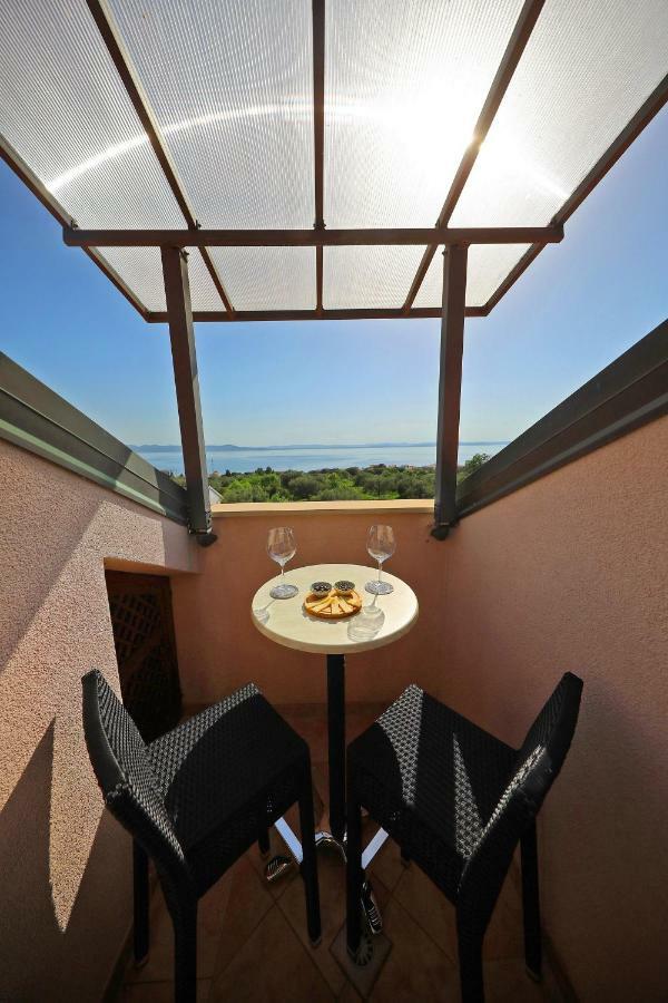 Apartments Villa Marnii Kožino Екстериор снимка