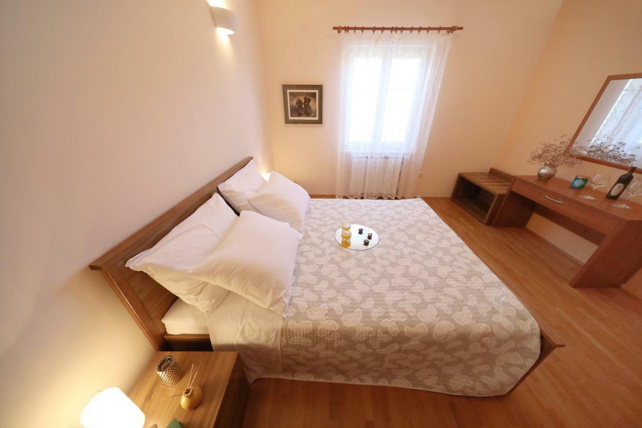 Apartments Villa Marnii Kožino Екстериор снимка