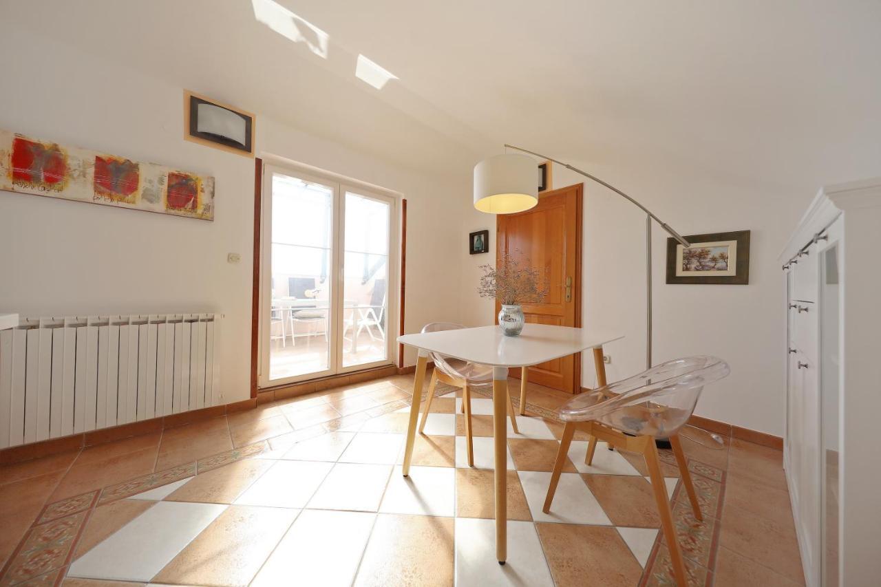 Apartments Villa Marnii Kožino Екстериор снимка